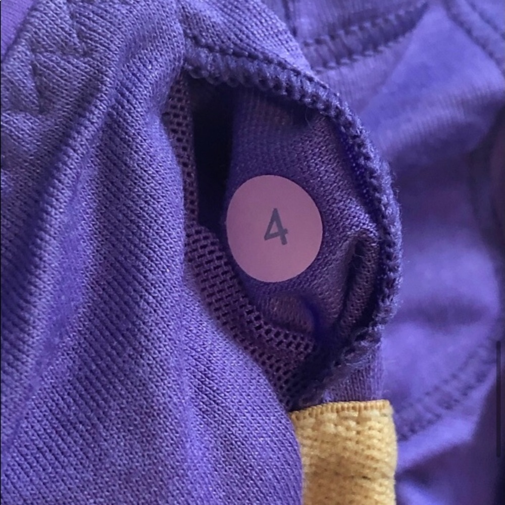 LULULEMON ☆ TOP - Picture 9 of 12